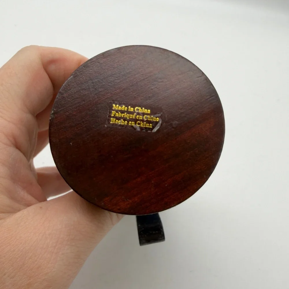 N/A wooden sailor
